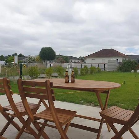 Chambre Calme Dans Une Maison Neuve Avec Jardin Billere Exterior photo